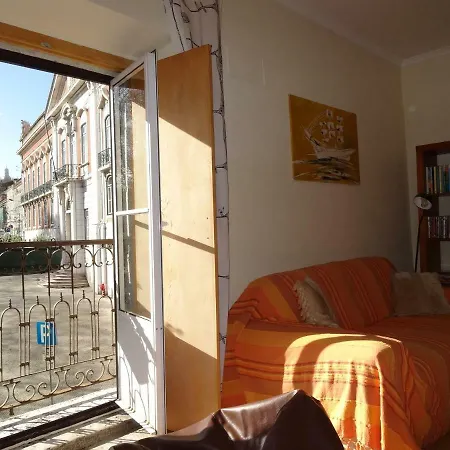 Alfama 28 Tram-2